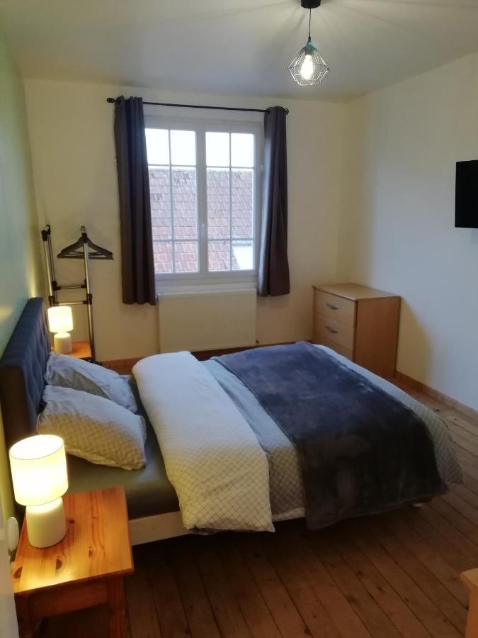 Jolie Maison A 200 M Des Plages Du Debarquement Saint-Aubin-Sur-Mer  Eksteriør billede