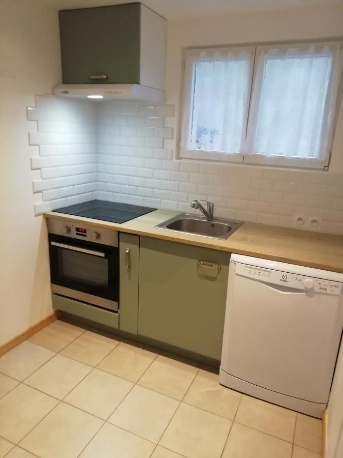 Jolie Maison A 200 M Des Plages Du Debarquement Saint-Aubin-Sur-Mer  Eksteriør billede