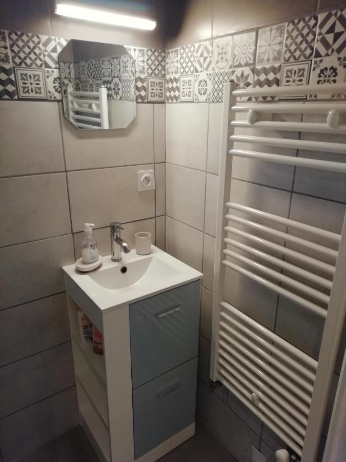 Jolie Maison A 200 M Des Plages Du Debarquement Saint-Aubin-Sur-Mer  Eksteriør billede