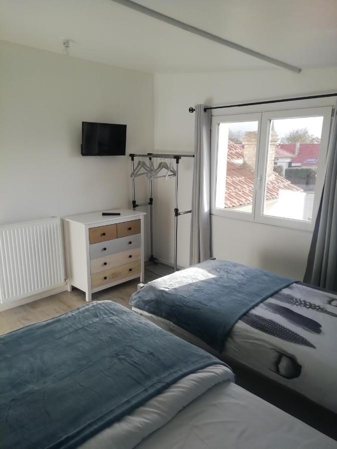 Jolie Maison A 200 M Des Plages Du Debarquement Saint-Aubin-Sur-Mer  Eksteriør billede